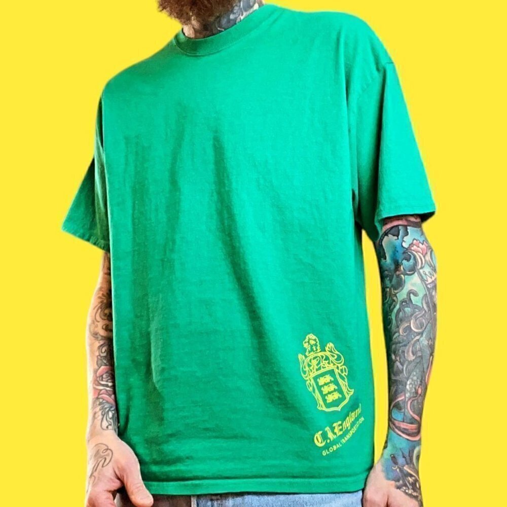 Green mens trucker t shirt